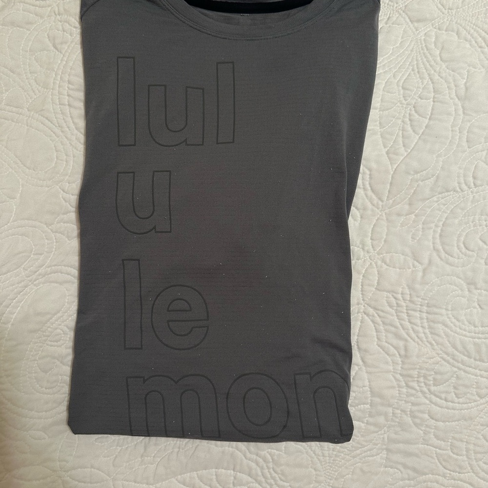 Lululemon Black Graphic Tee
